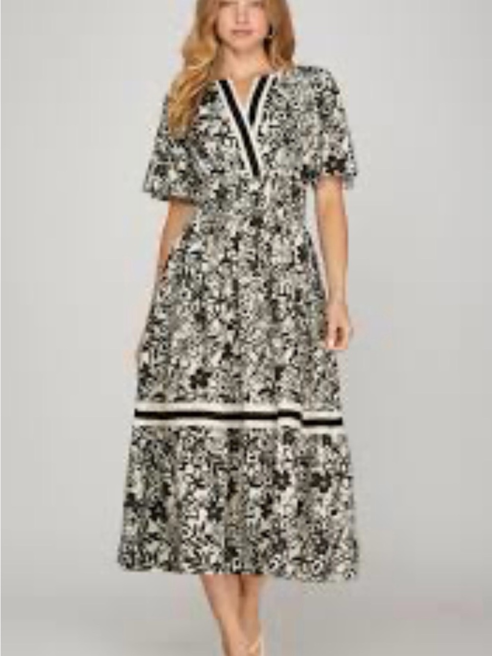 She + Sky Black and White Floral Midi Dress